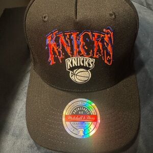 NBA New York Knicks Mitchell & Ness x Suga Glitch Stretch Snapback Cap, OS NWT